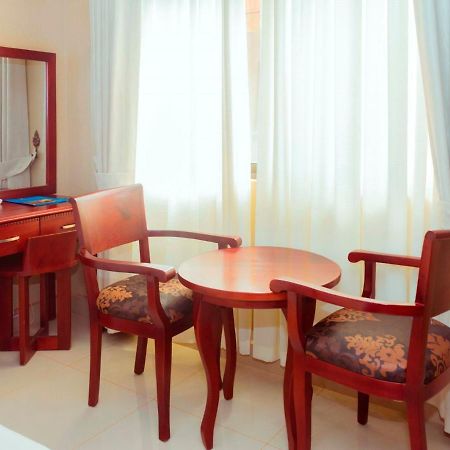 Sapphire Hotel Entebbe Kigo Kajansi Luaran gambar