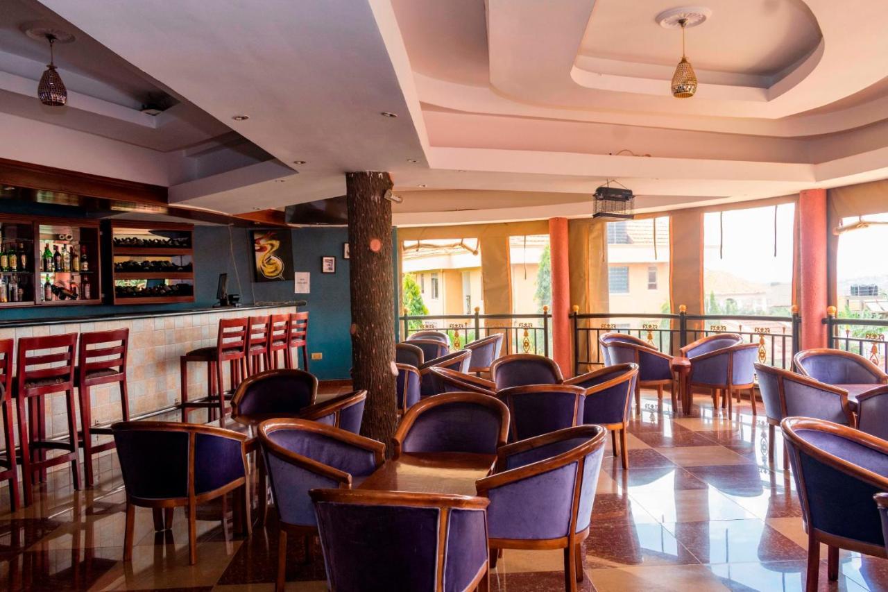 Sapphire Hotel Entebbe Kigo Kajansi Luaran gambar