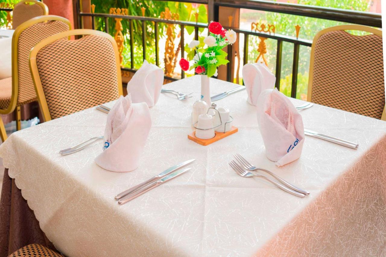 Sapphire Hotel Entebbe Kigo Kajansi Luaran gambar
