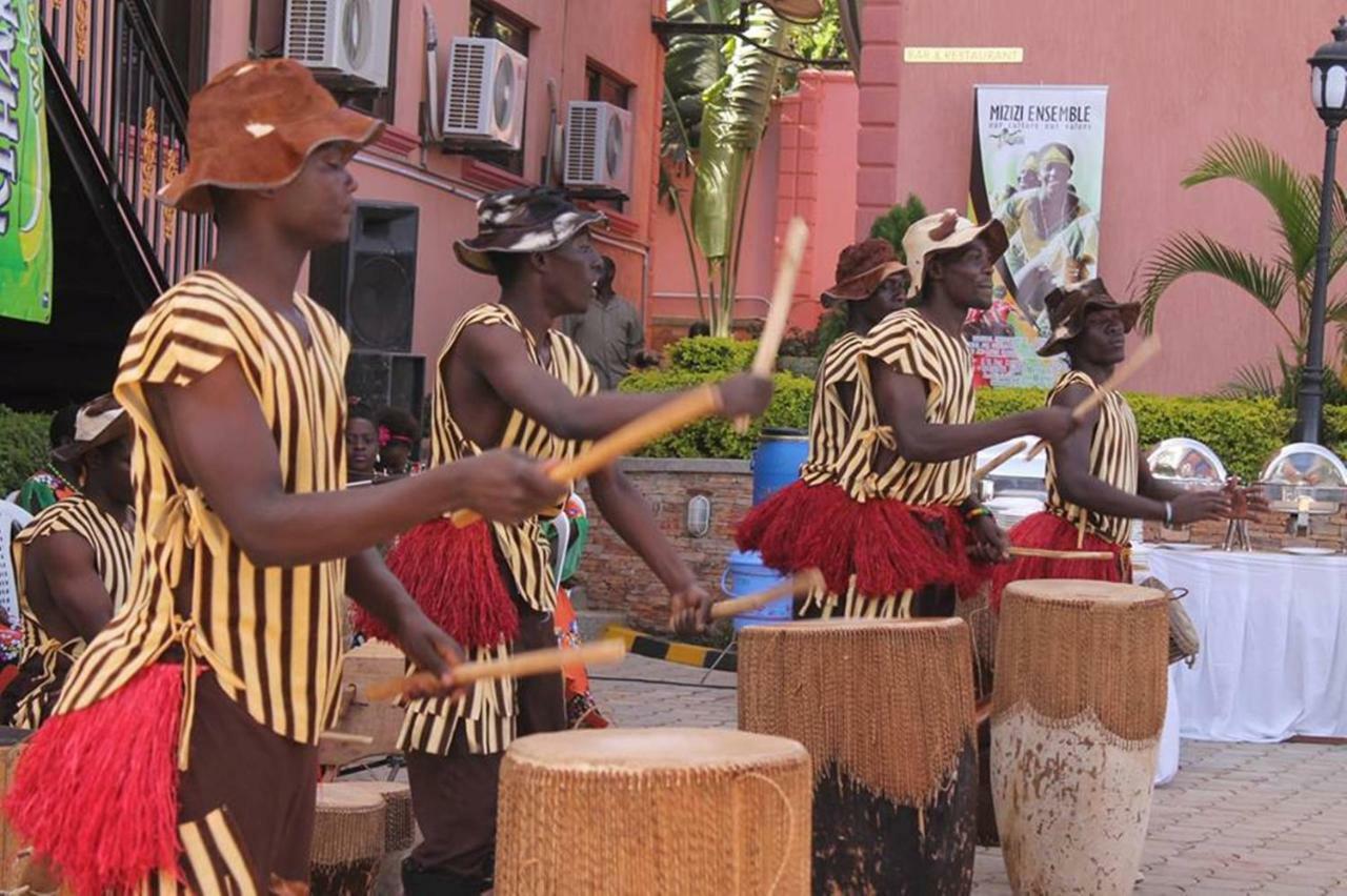 Sapphire Hotel Entebbe Kigo Kajansi Luaran gambar